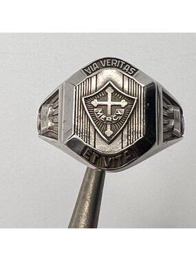 Jostens Signet Sterling Silver Ring Sz 7 Via Veritas Et Vita Mercy Cross 7.05g